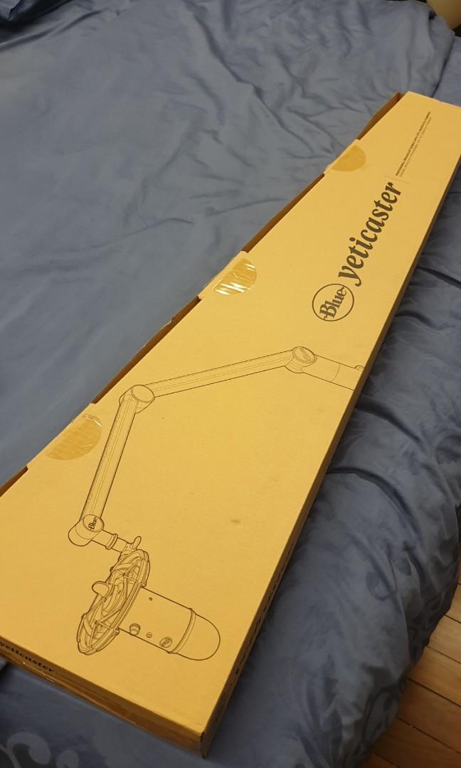 Blue Yeticaster Professional Broadcast Bundle With Yeti Usb Microphone Radius Iii Shockmount And Compass Boom Arm Audio Microphones On Carousell Blue Yeticaster Professional Broadcast Bundle With Yeti Usb Microphone Radius Iii Shockmount And Compass Boom Arm Audio Microphones On Carousell