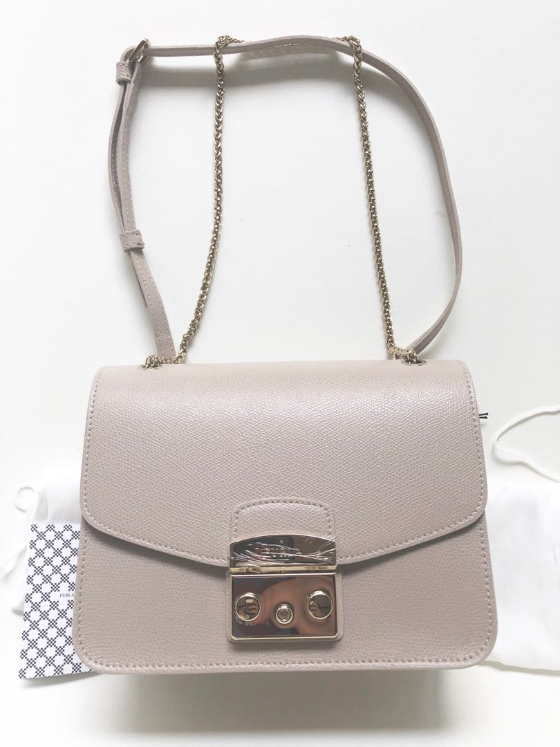 Brand New Not Mini Authentic Furla Metropolis in Dalia F