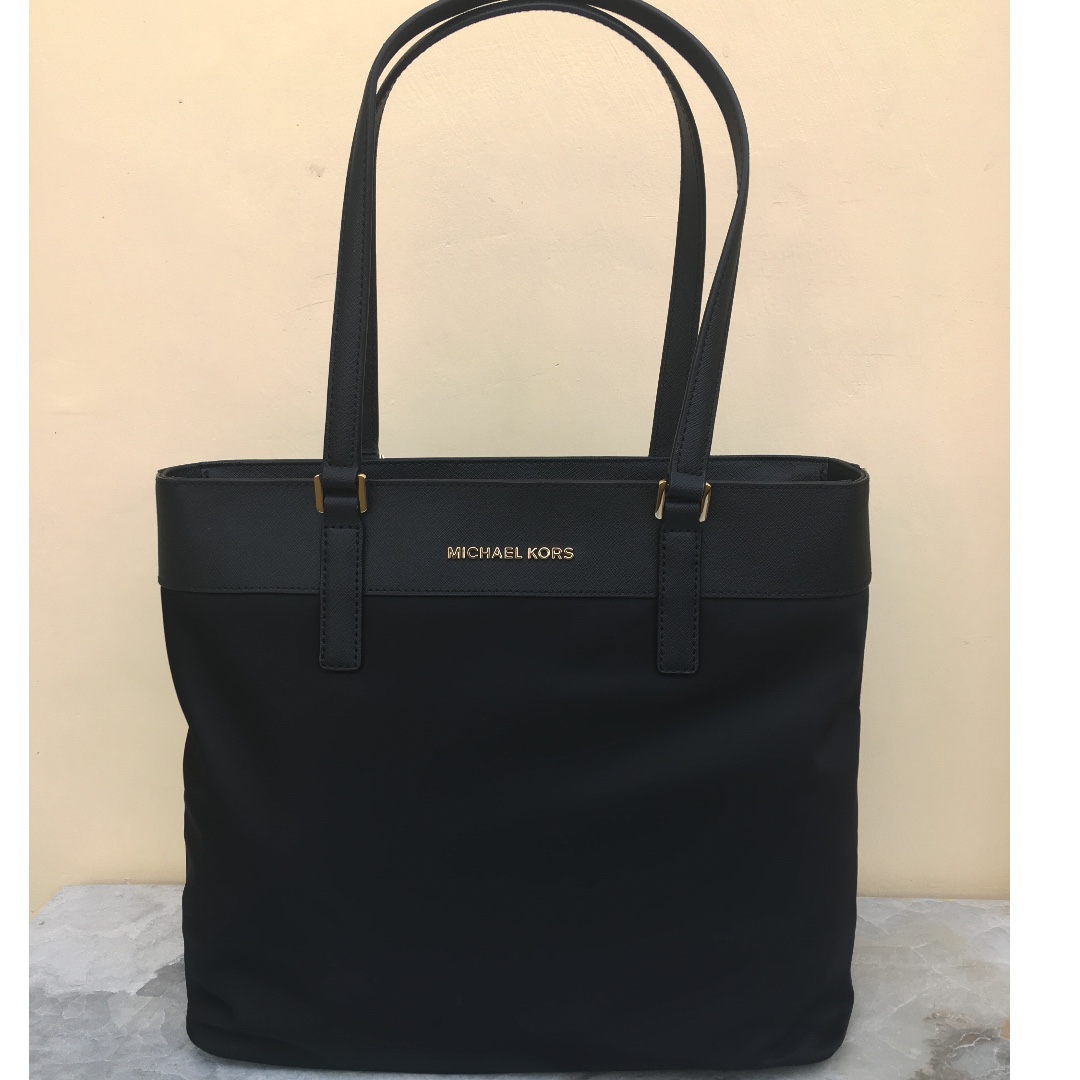 mk purses black
