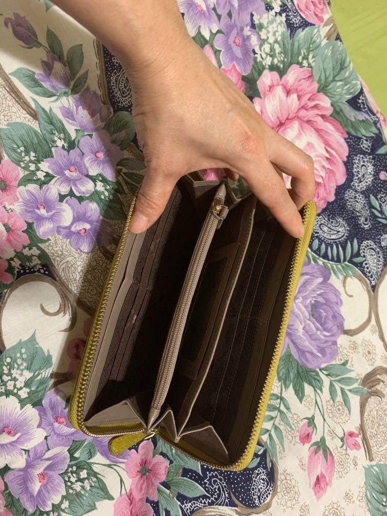 Braun Buffel mustard yellow zipper long wallet, Women's Fashion, Bags