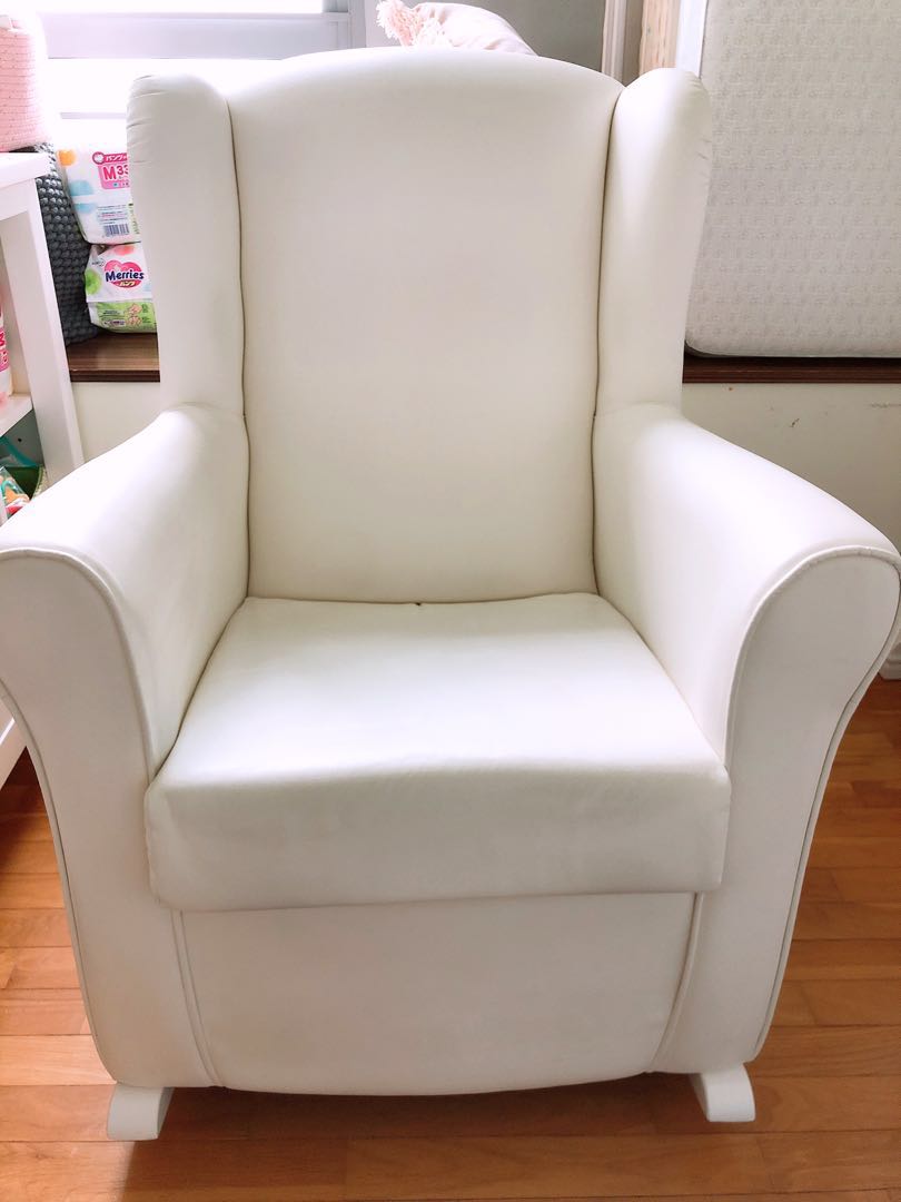 Breastfeeding chair harvey hotsell norman
