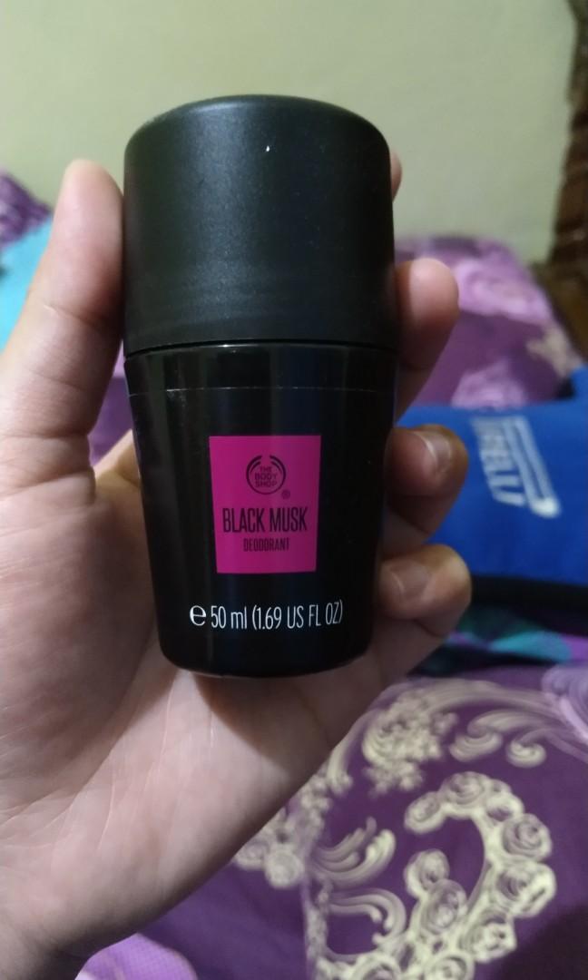 Body Shop Oil Burner Black Harga