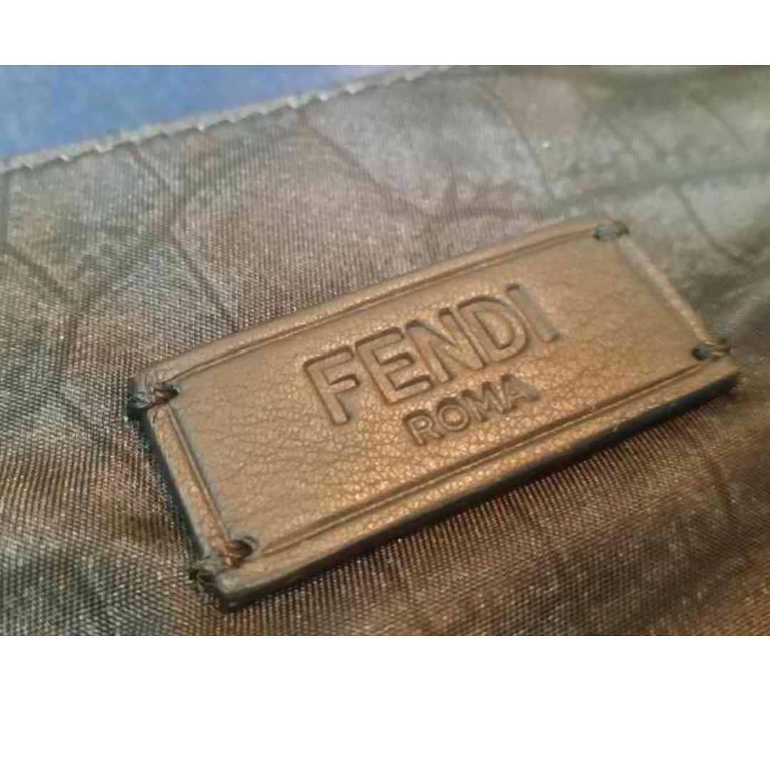 Fendi clutch LIMITED EDITION (Category: Luxury Bags & Wallets) located in Pasig City. Submitted by prelovedforsalemanila (Listing ID 237880951, Image 3). Description: Authentic Fendi clutch Never use it .