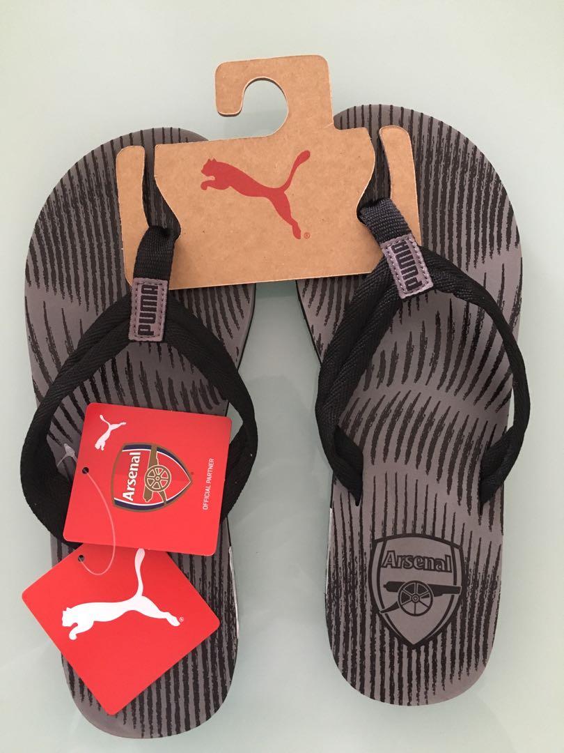 Arsenal flip outlet flops