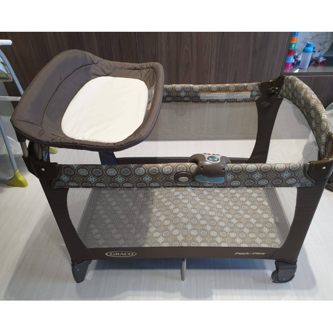 Graco Pack & Play, Babies & Kids, Infant Playtime on Carousell