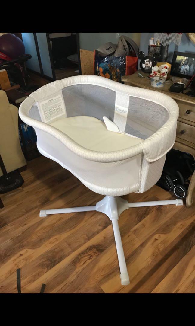swivel baby bed