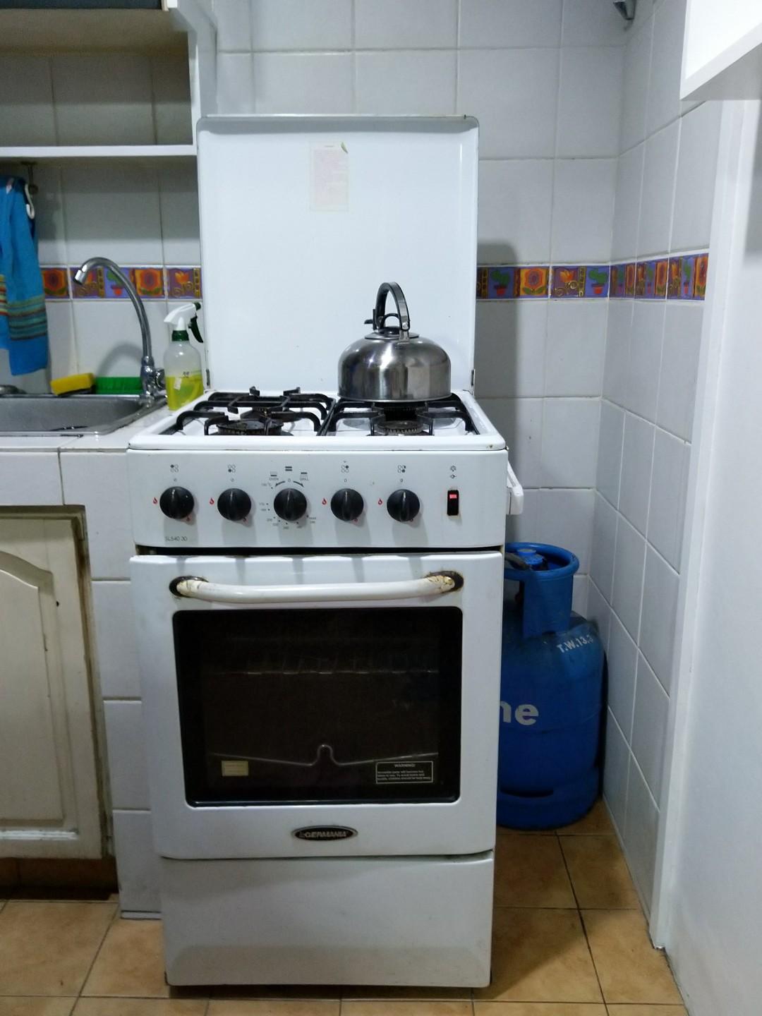 La Germania Oven 4 Burner Stove Home Furniture Home Appliances Cooking And Ovens On Carousell