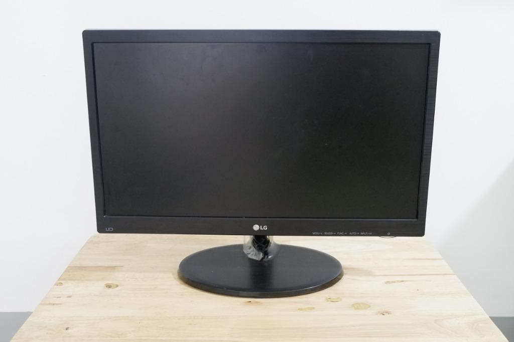 LG 20 inch Monitor, Computers & Tech, Desktops on Carousell