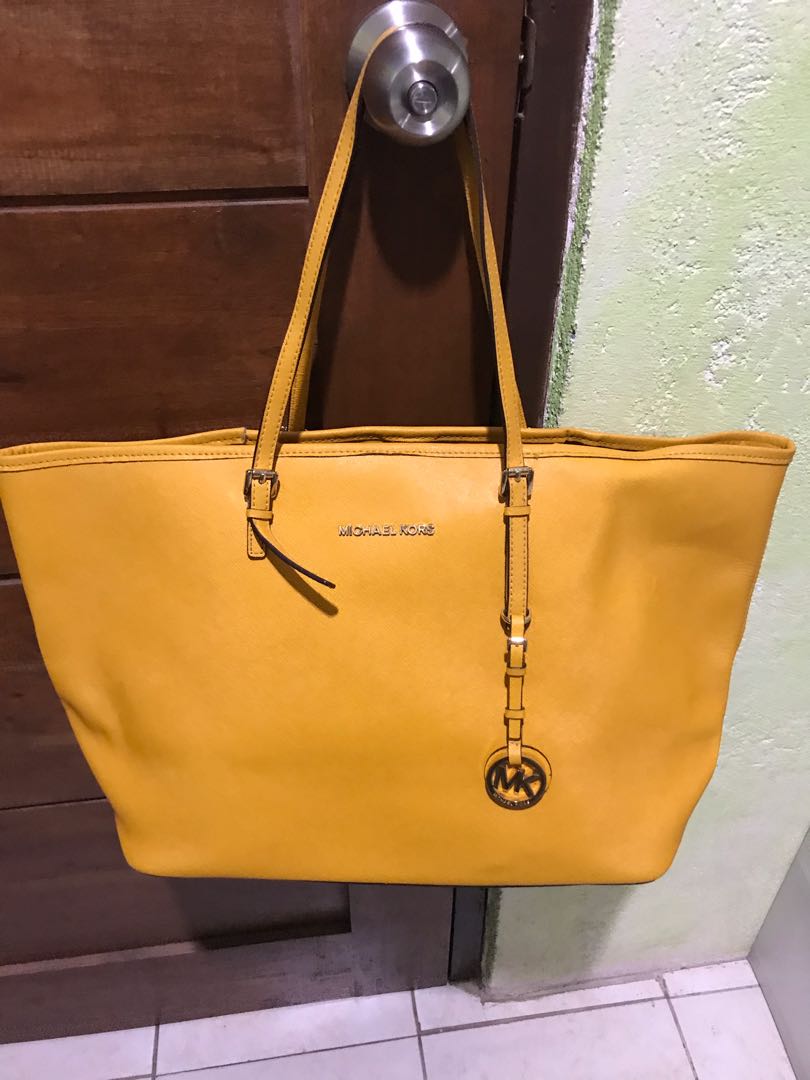 michael kors jet set handbag yellow