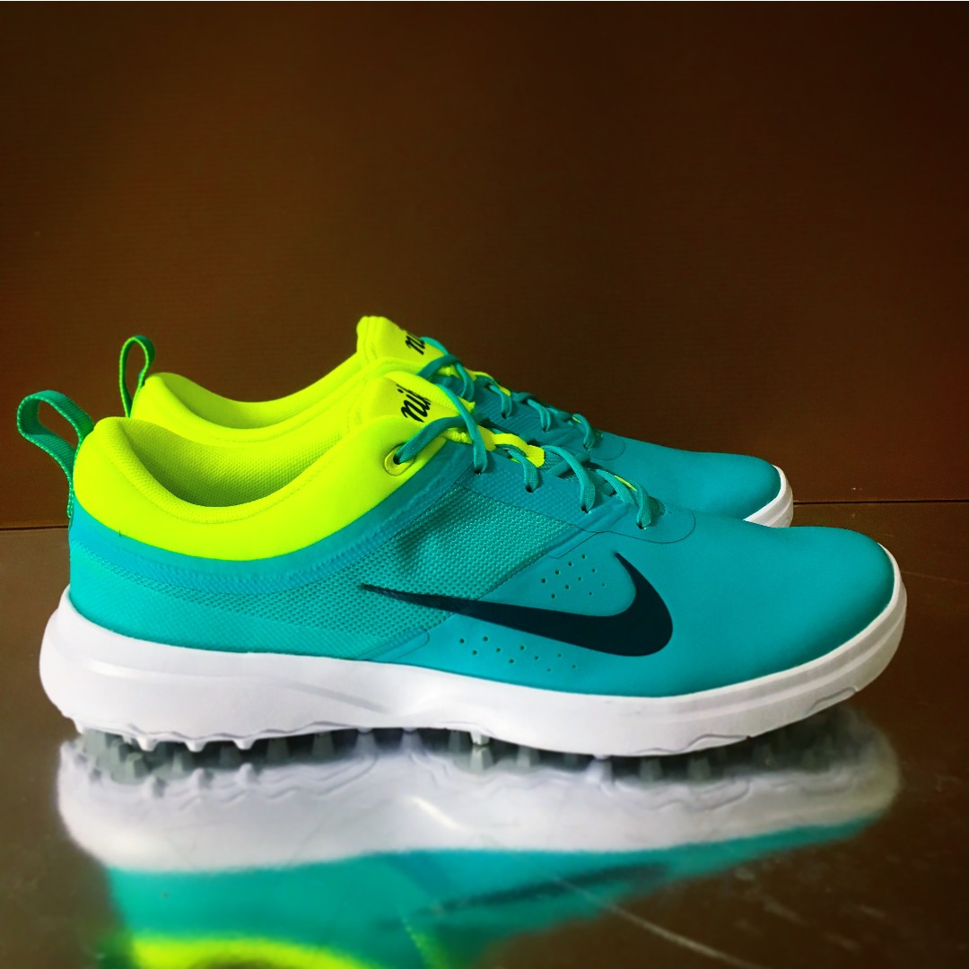 Nike akamai women's golf shoe cheap