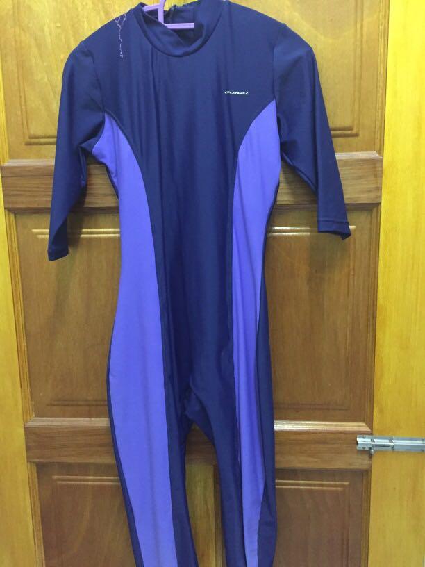 ogival swimming suit