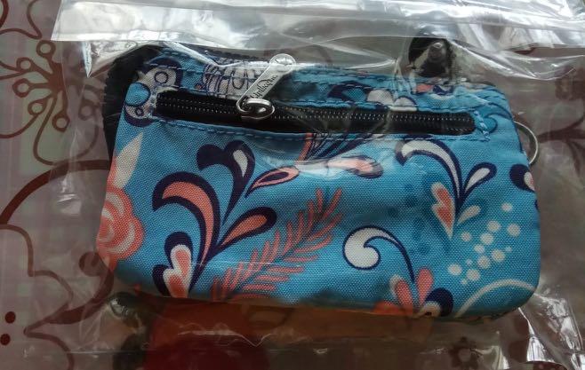 Pouch Kipling (authentic) (Category: Purses & Pouches) located in Singapore. Submitted by wahaha12 (Listing ID 237844969, Image 2). Description: Price negotiable. Brand new.