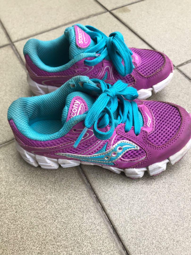 saucony girls shoes