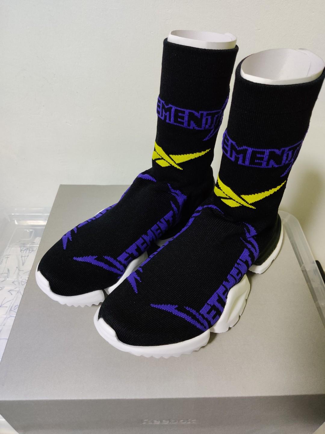 Reebok sock runner store black