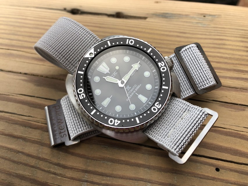 Watch Steward 22mm elastic straps Men s Fashion Watches