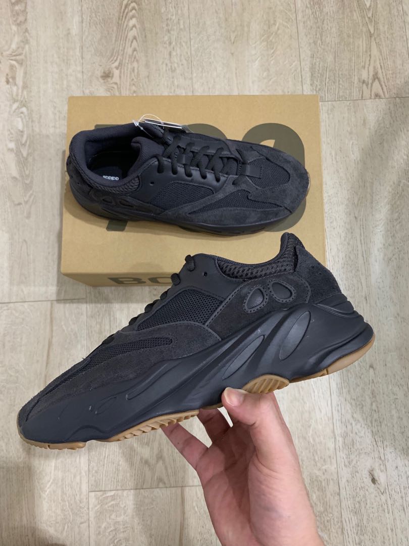 yeezy boost 700 utility