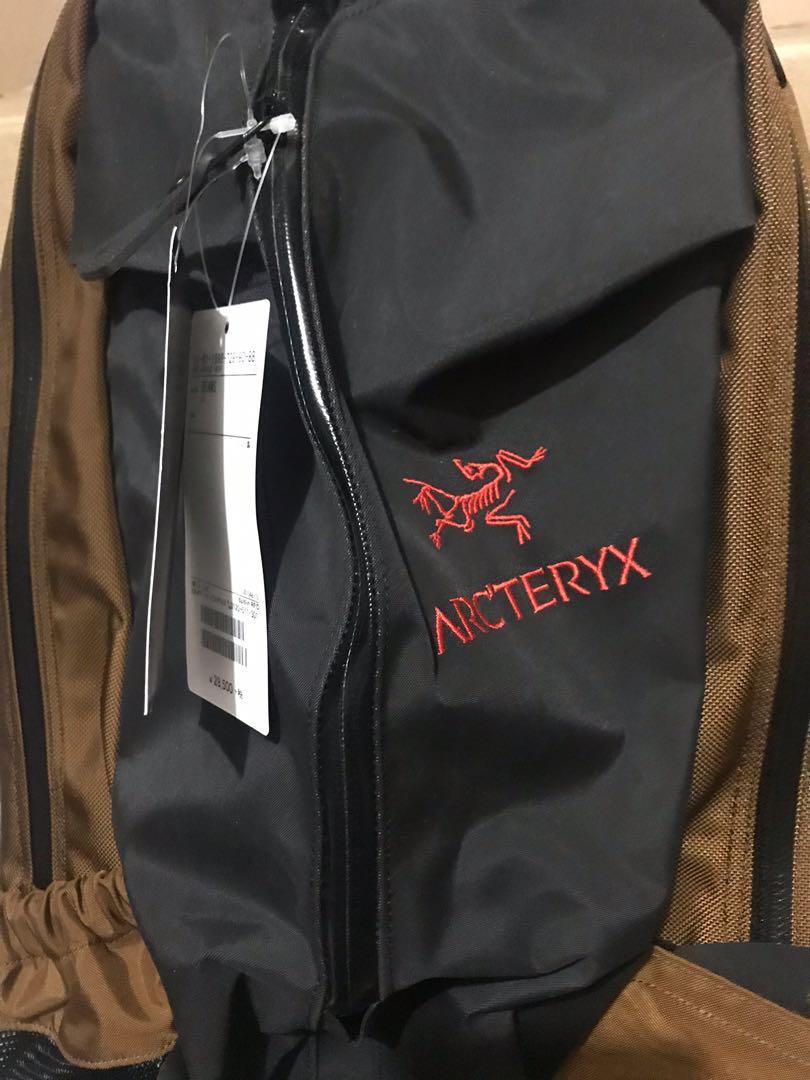 日本限定ARC'TERYX × BEAMS / 別注ARRO 22 18FW Backpack, 男裝, 袋