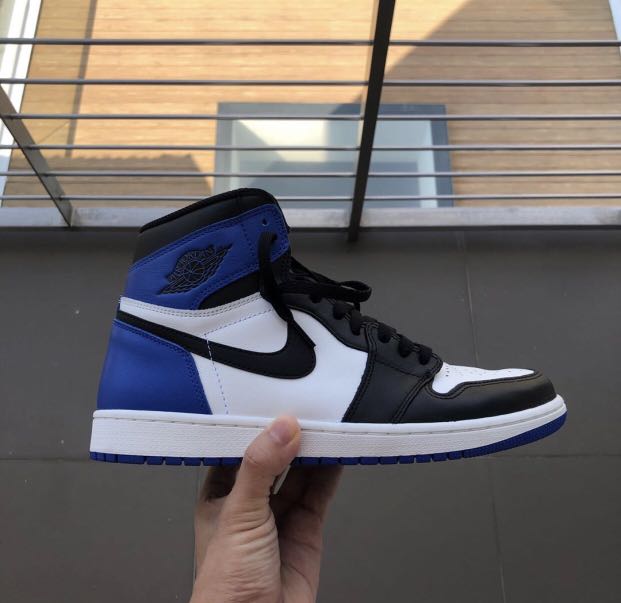 Jordan 1 game hot sale royal fragment custom
