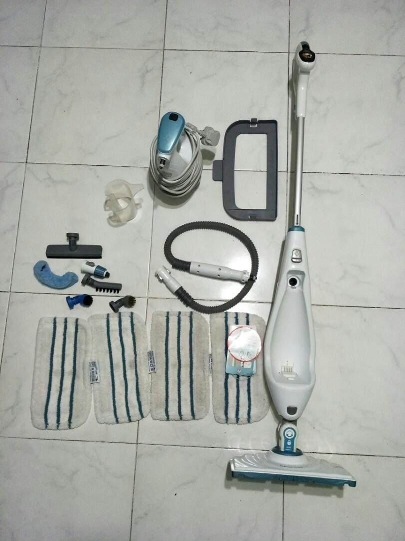 Black and Decker Steam Mop 10 in 1 Model FSMH1621R, Furniture & Home