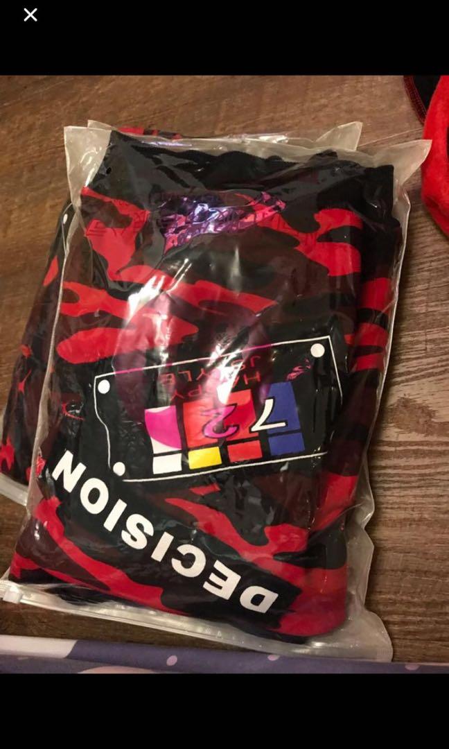 BNIB RED ARMY PRINT HOODIE