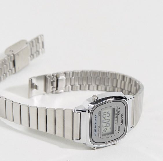 Casio mini discount digital watch