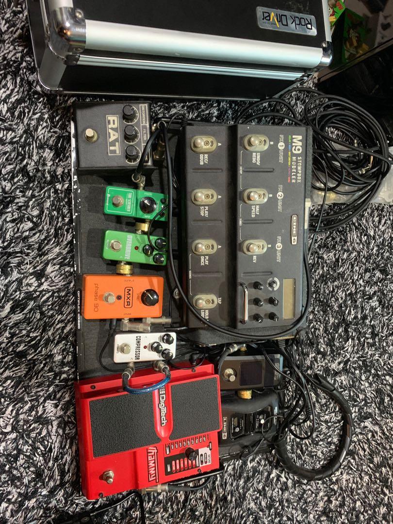 Guitar Pedalboard + case with wheels, Hobbies & Toys, Music & Media