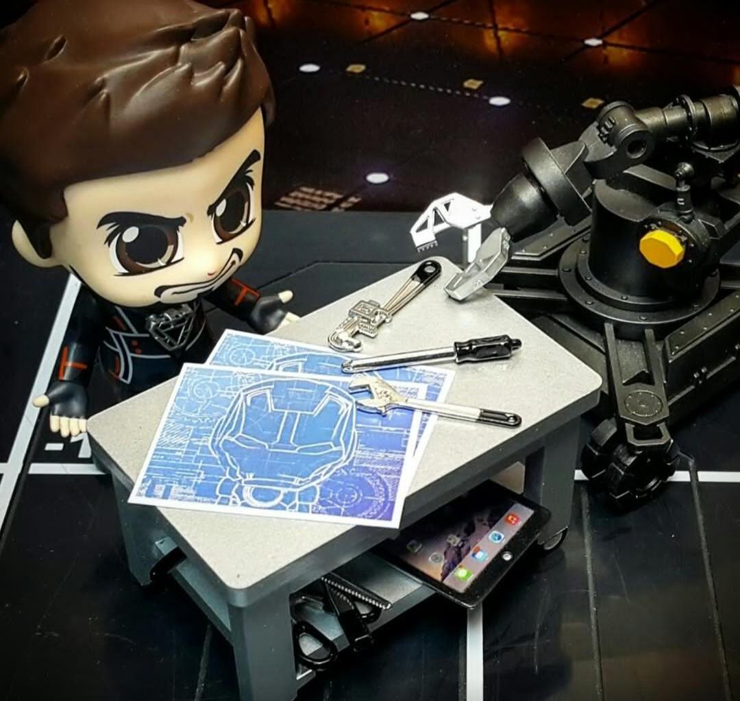 Hottoys Tony Stark Work Desk Toys Games Toys On Carousell