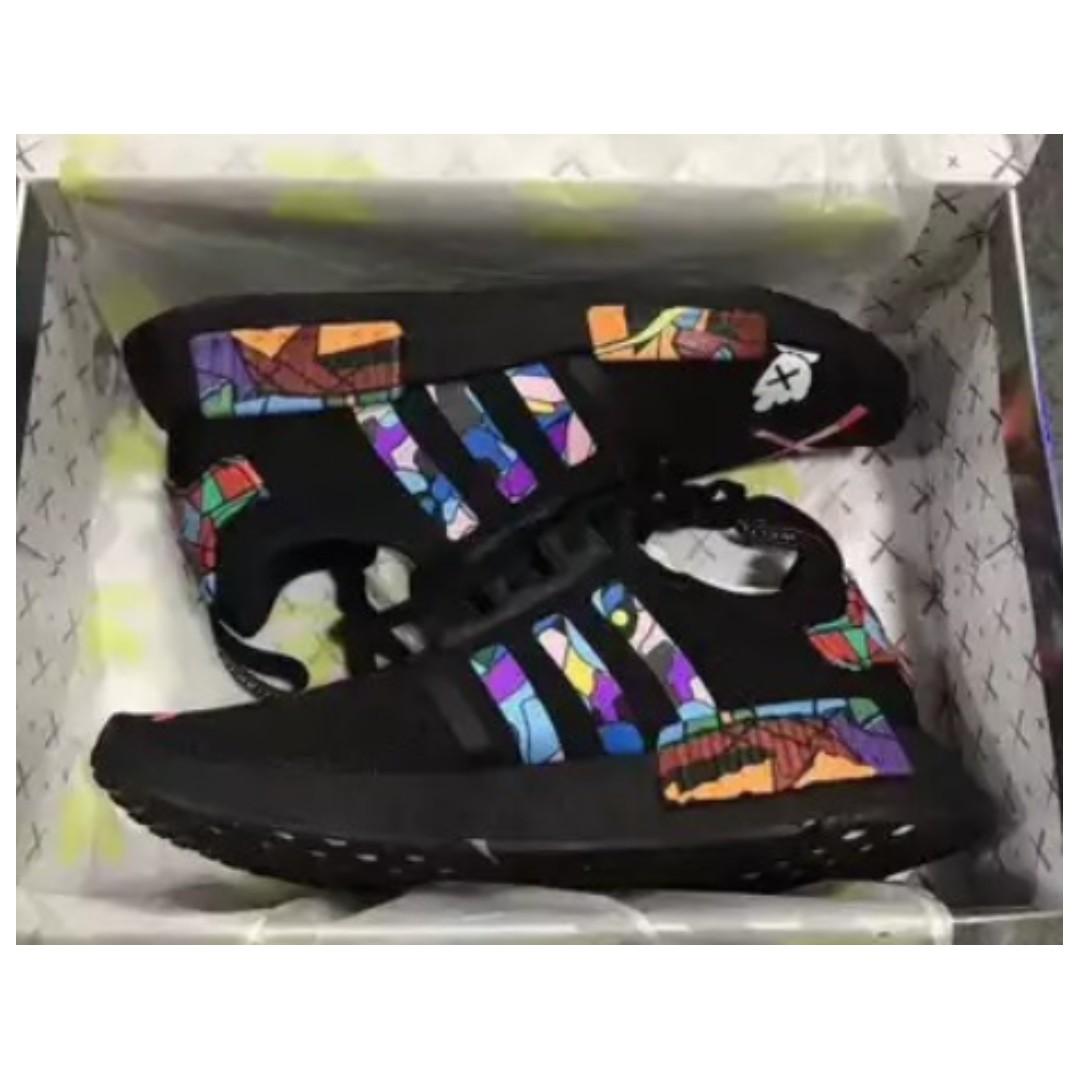 Nmd r1 kaws shop
