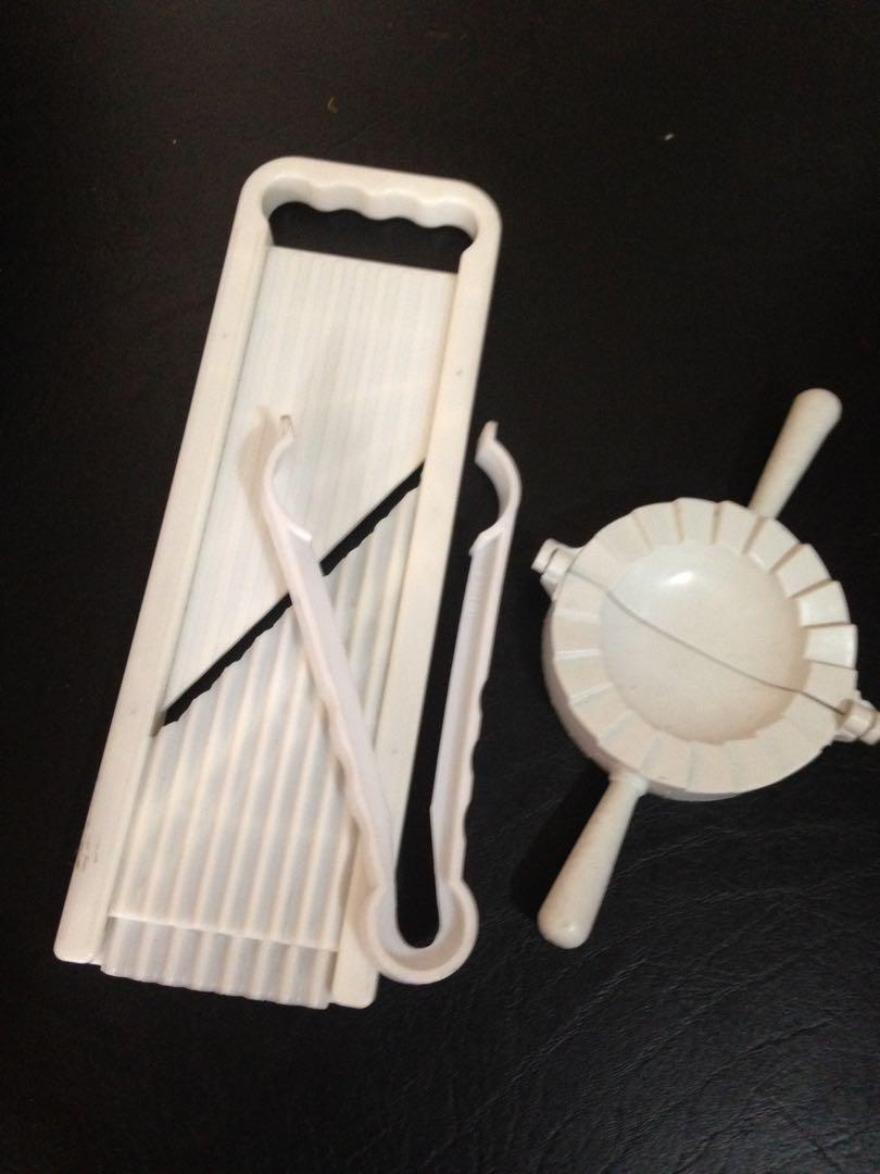 Kitchen utensil (Category: Bakeware) located in Bulacan. Submitted by heartlove_holb (Listing ID 238077482, Image 2). Description: Slightly used..hindi na nagagamit..pm is the key...