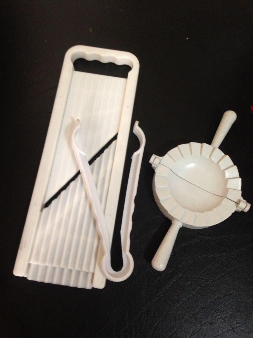 Kitchen utensil (Category: Bakeware) located in Bulacan. Submitted by heartlove_holb (Listing ID 238077482, Image 1). Description: Slightly used..hindi na nagagamit..pm is the key...