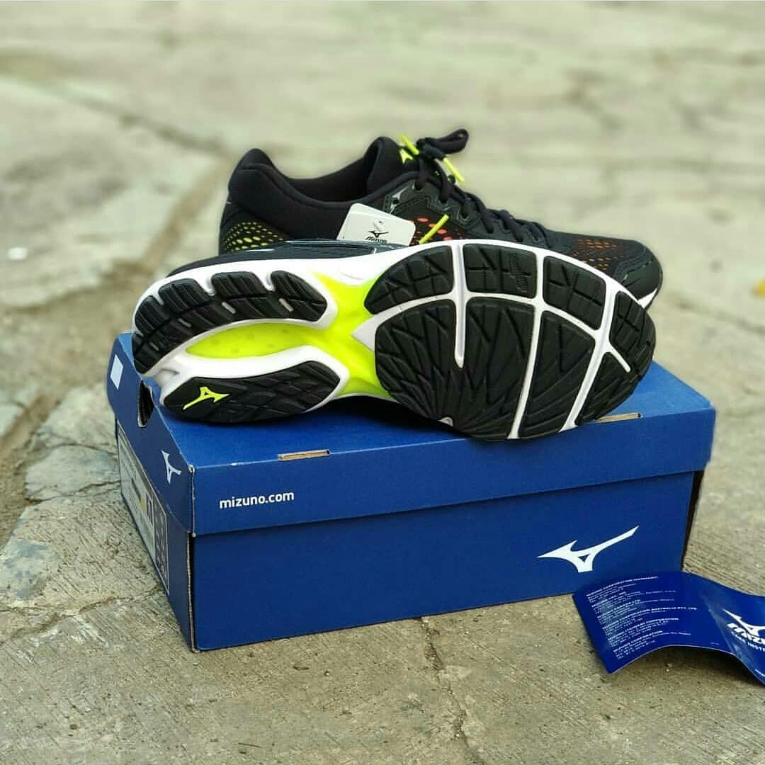 mizuno wave 46