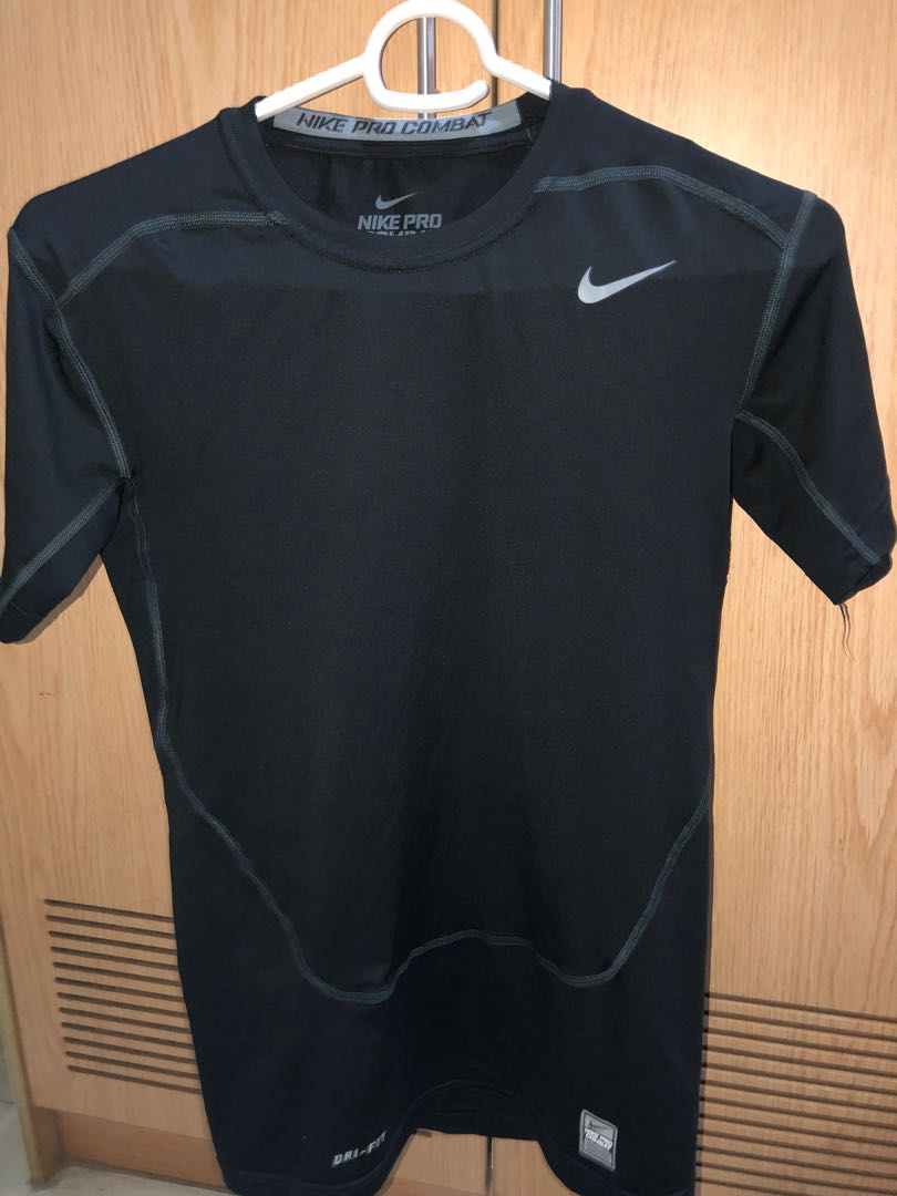 Querer Solenoide No complicado Nike Pro Combat Dri Fit / Compression Shirt, Men's Fashion, Activewear on  Carousell