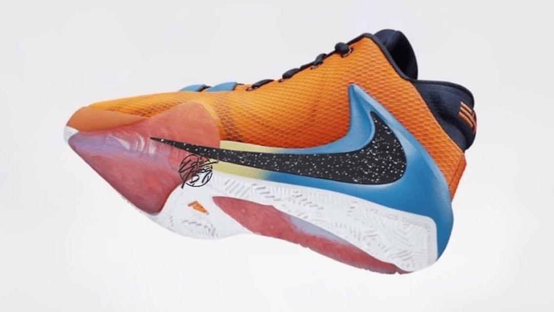 giannis antetokounmpo blue shoes