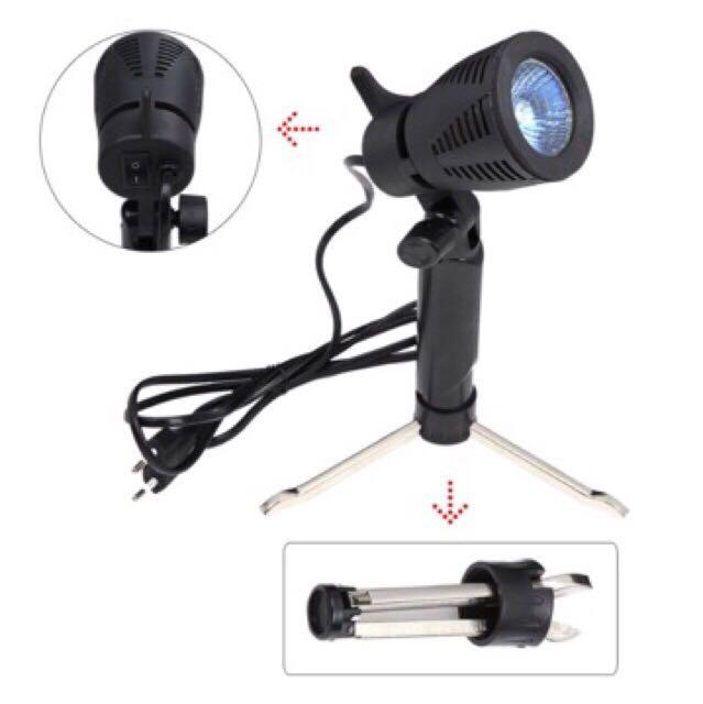 Photo Studio Square Light Tent Kit (Category: Lighting & Studio Equipment) located in Manila. Submitted by jelly0492 (Listing ID 238028816, Image 3). Description: What’s included: • 1x 40cm/ 16" square light tent • 2x 50W Halogen Lamps with stand (EV plug) • 1x Rotatable copy stand • 4x Backdrops (red, black, blue, white) ✔️no issue ✔️not damaged ✔️good working condition ✔️price negotiable RSF: Bought this at LAZADA but made wrong purchase. Just 