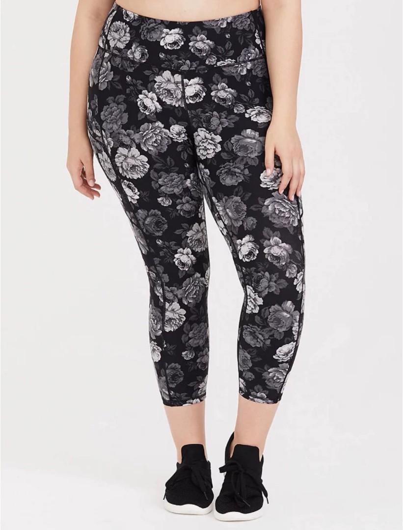 plus size printed tights