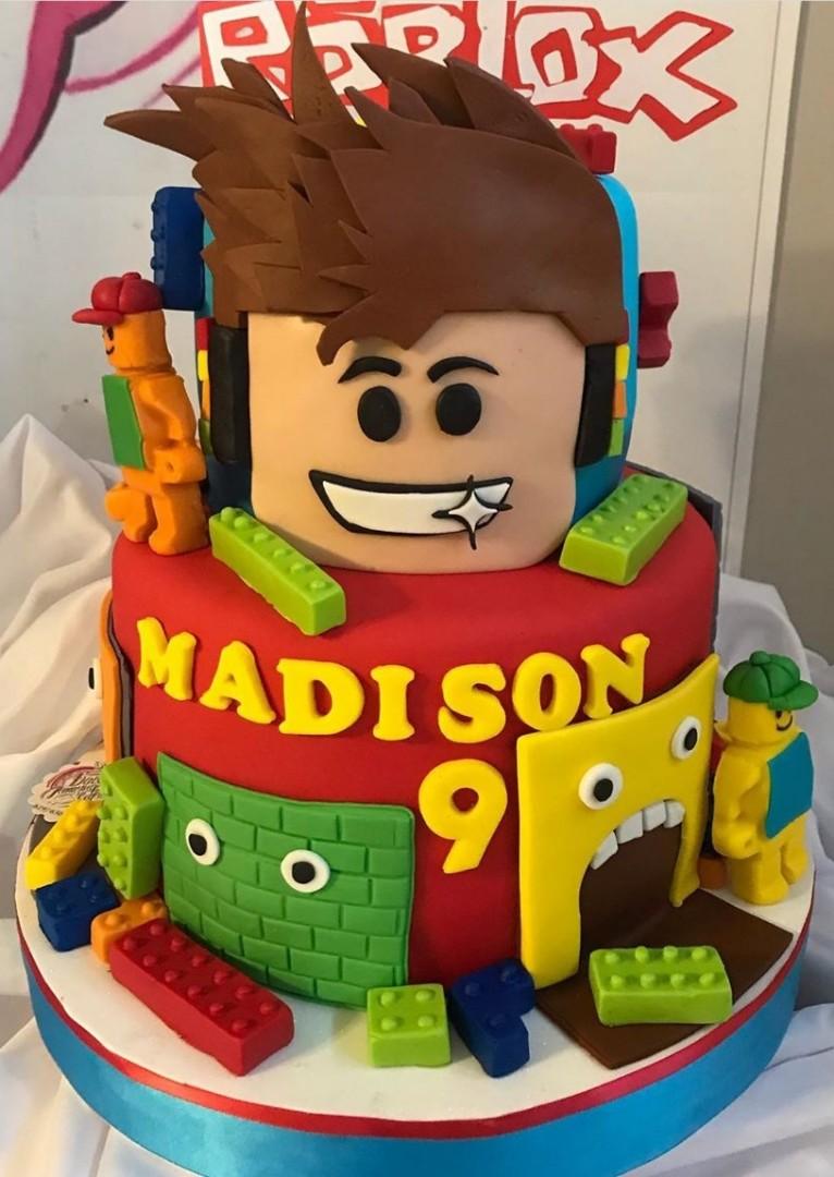 Roblox 2 Tier Food Drinks Baked Goods On Carousell - 2 tier roblox birthday cake
