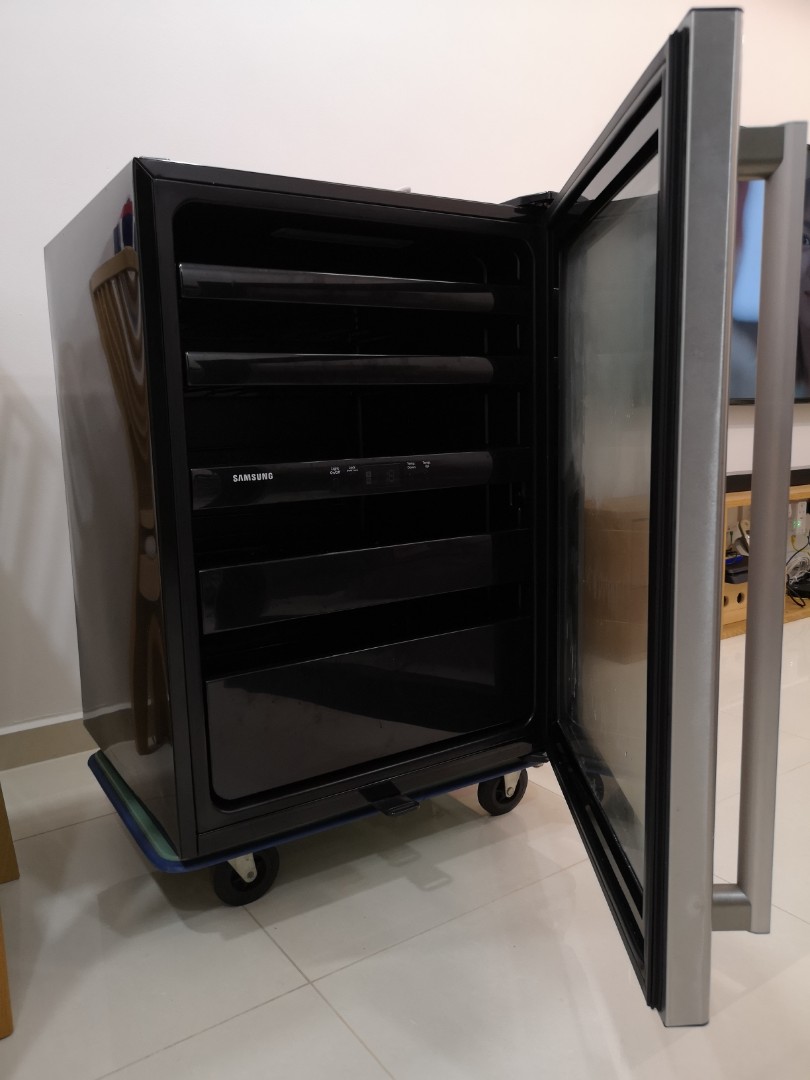 Samsung Wine Chiller (RW52EBSS), TV & Home Appliances, Kitchen