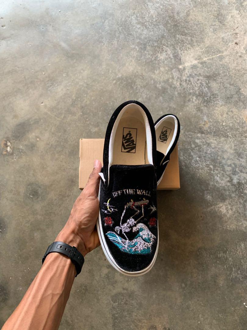 Vans slip 2025 on yokosuka