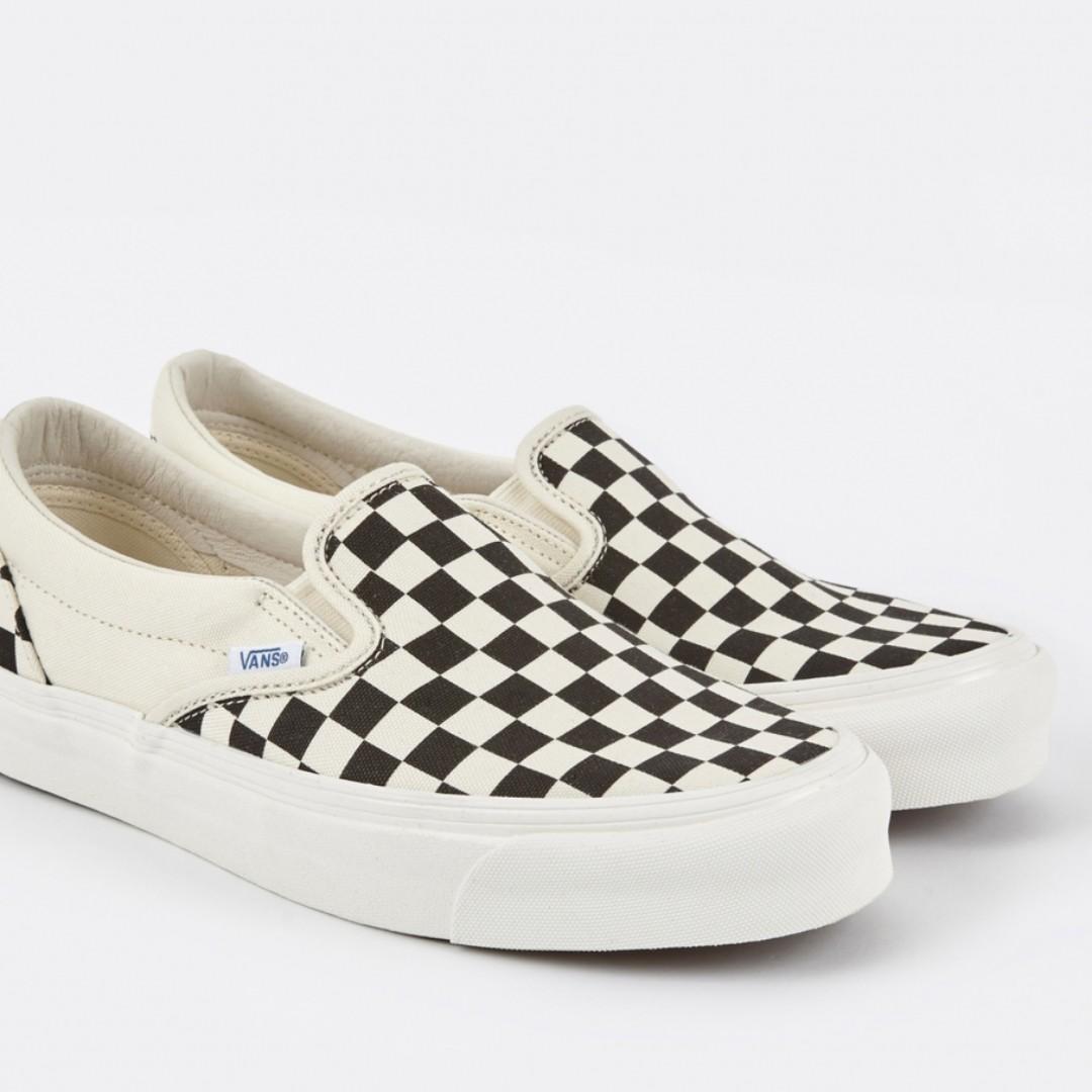 Vault checkerboard online slip on