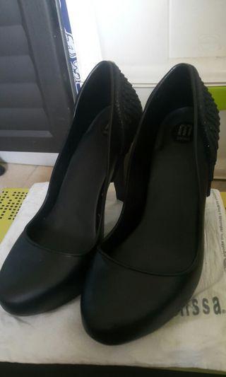 melissa black heels US7