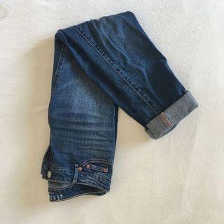 Skinny jeans
