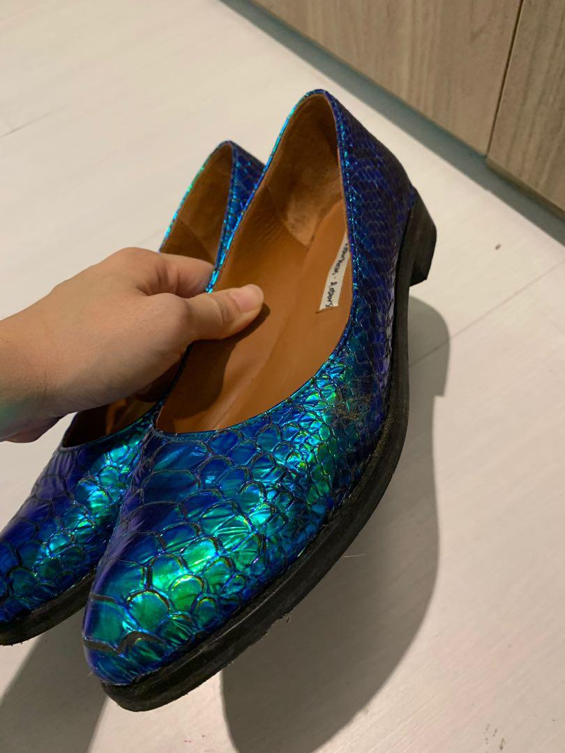 Iridescent flats discount