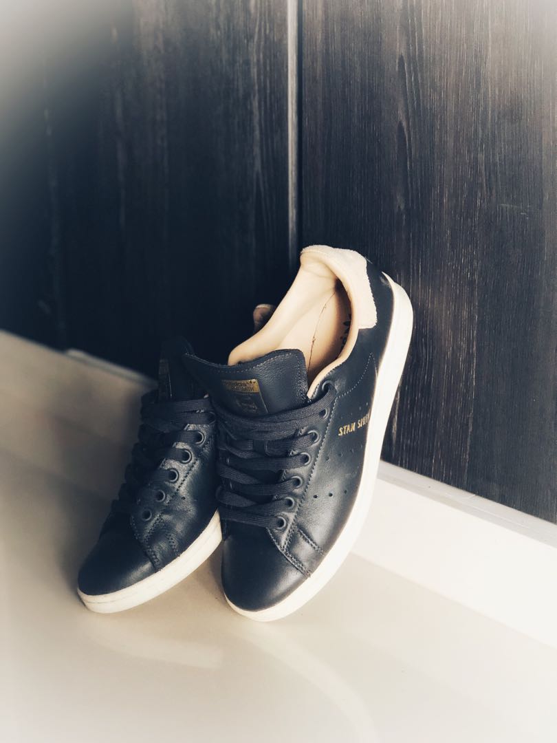 black and gold stan smith