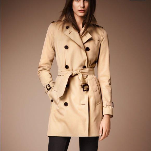 Burberry camel deals trench coat