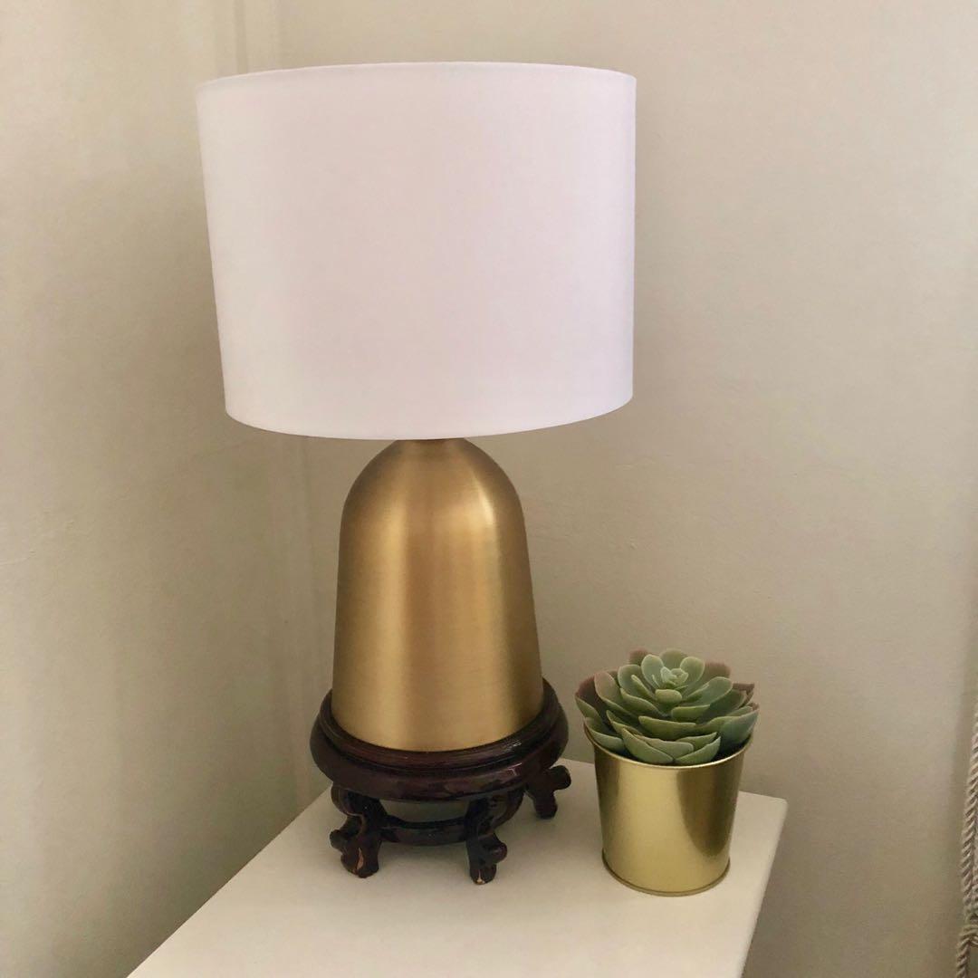 Castlery Yvonne Table Lamp