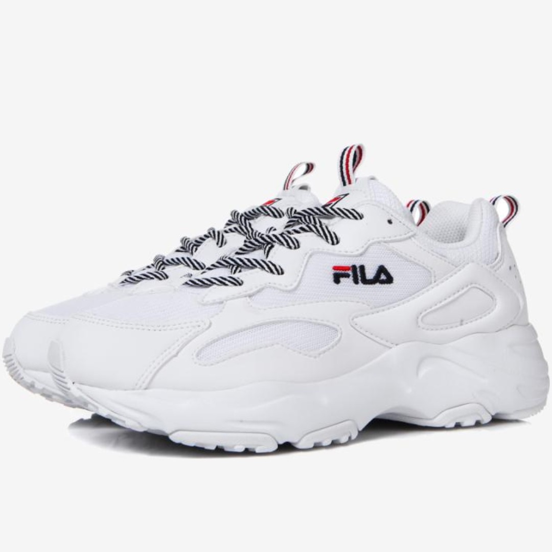 fila shoes all white