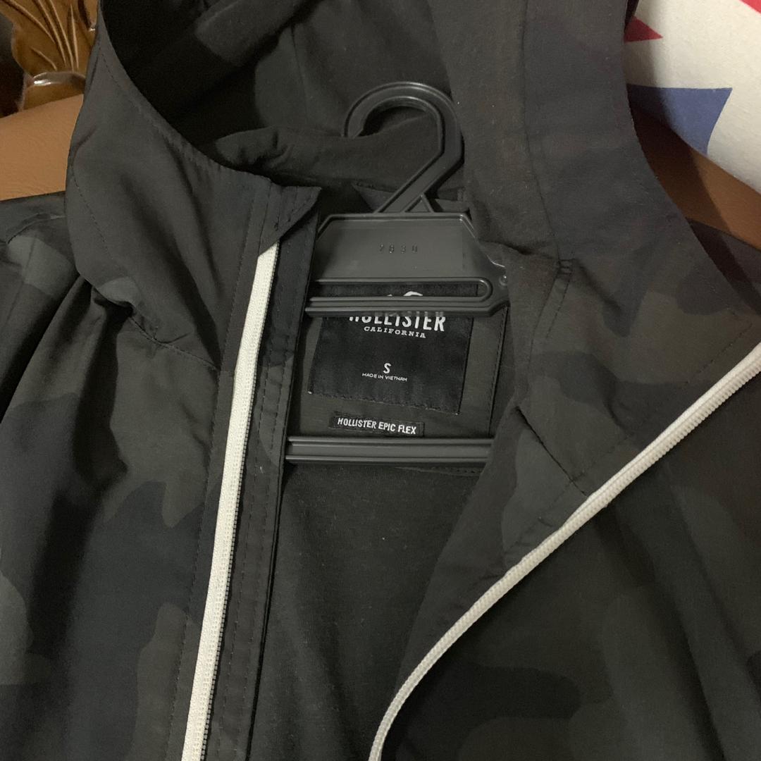 Hollister Windbreaker Jacket