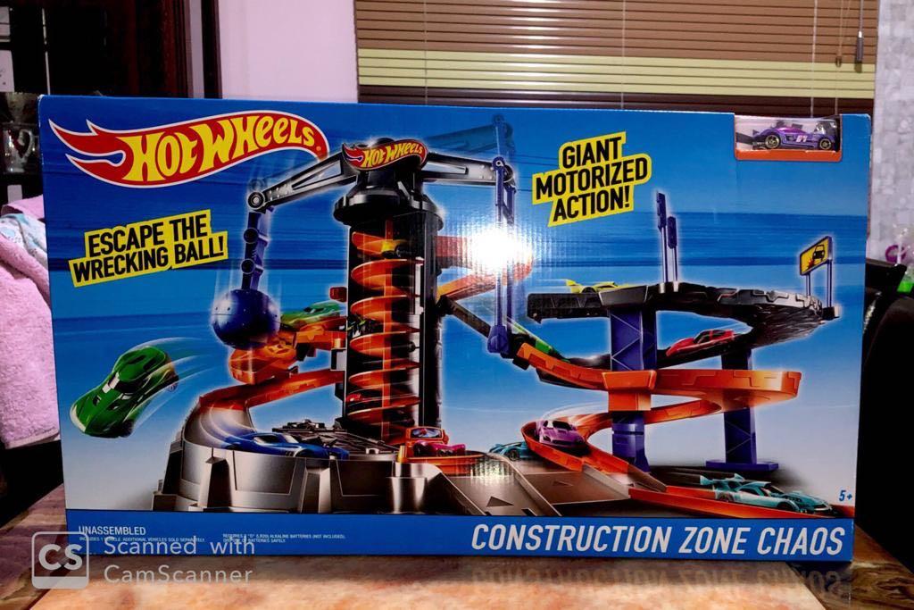 Hot wheels construction zone chaos new arrivals set