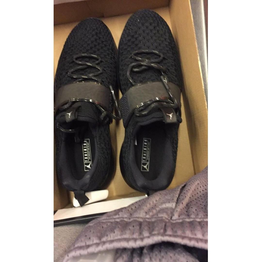 JORDAN TRAINER 2 FLYKNIT (Category: Sneakers) located in Manila. Submitted by einarelkie (Listing ID 238214080, Image 3). Description: BRANDNEW php 2500.00 Replacement Boxs Color Triple Black/Blackout Size 10 fit size 9 to 9.5 Meet up: Alabang, Cubao, Recto, Taft Shipping buyer expense pm or txt interested 09153855449.