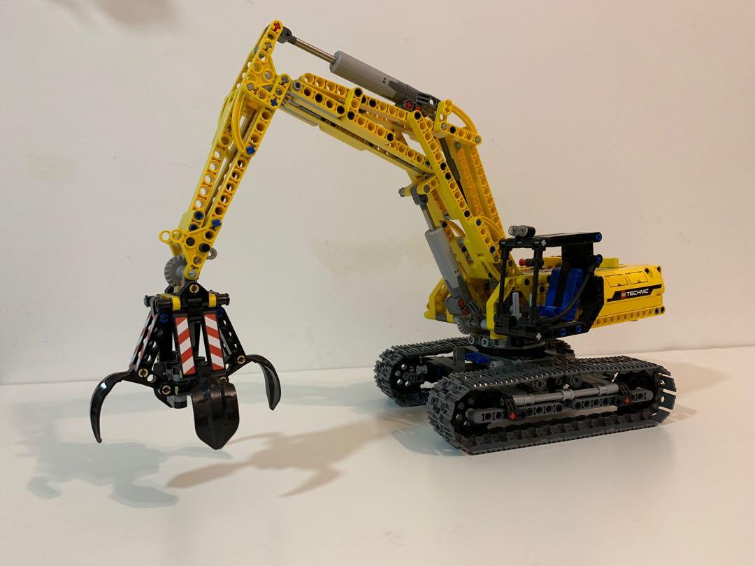 LEGO Technic 42006 Excavator Hobbies Toys Toys Games on Carousell